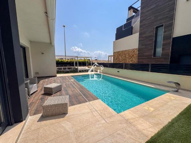 Casa en alquiler en Villa Martín, el Baix Segura / La Vega Baja