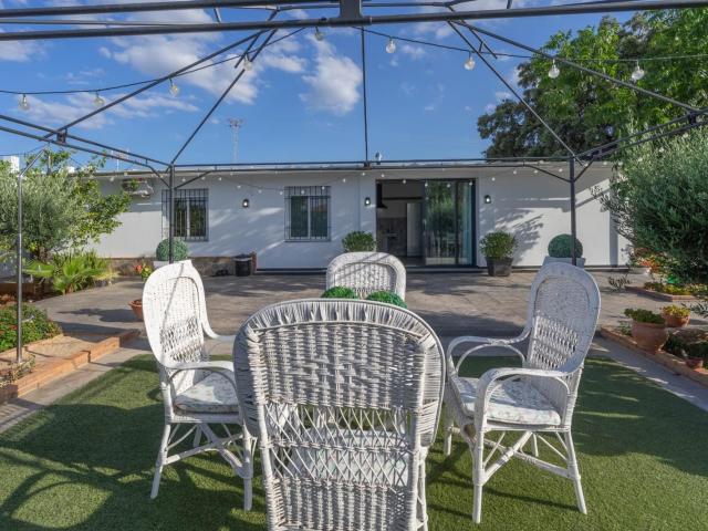 Casa en alquiler en Pinos de Alhaurín, Valle del Guadalhorce
