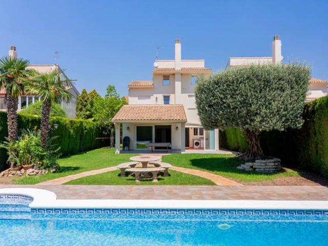 Casa en alquiler en l'Horta Nord, Valencia