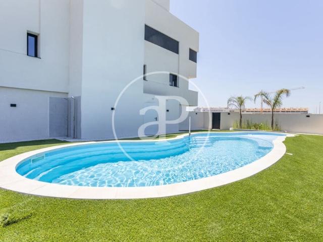 Casa en alquiler en l'Horta Nord, Valencia