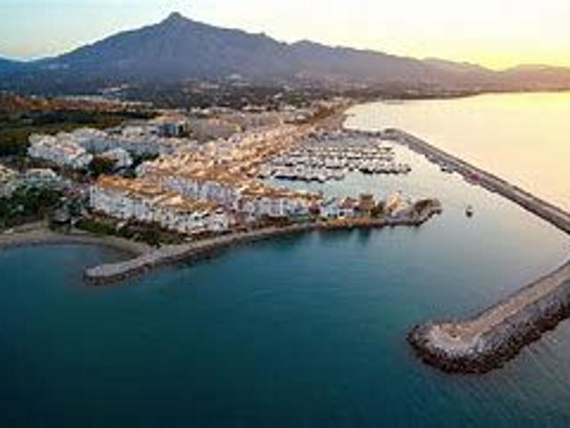 Casa en alquiler en Aldea Blanca, Marbella