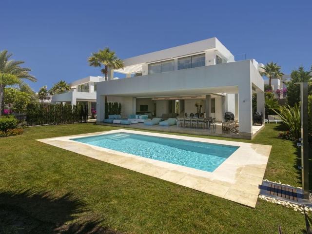 Casa en alquiler en Rio Real, Costa del Sol Occidental