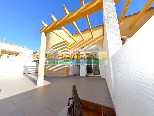 Casa en alquiler en San Juan de los Terreros, Pulpí