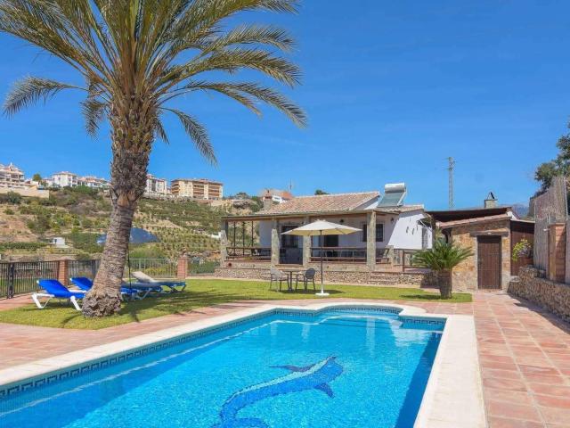 Casa en alquiler en Torrox Park, La Axarquía