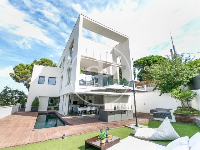 Casa en alquiler en Districte II, Barcelonès