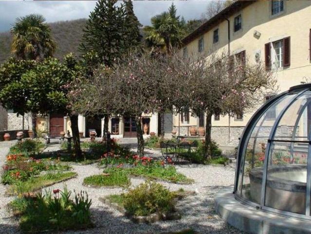 Villa Indipendente in vendita a Unione Comuni Garfagnana, Fosciandora