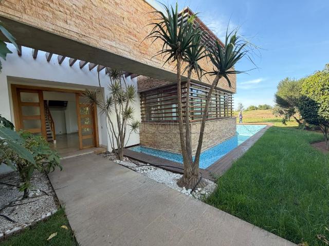 Villa location à Bouskoura, Gharb-Chrarda-Beni Hssen