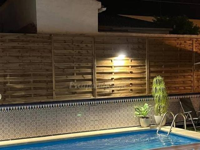 Casa en alquiler en La Victoria, Andalucía