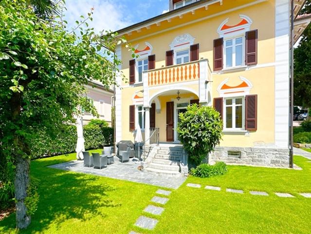 Einfamilienhaus kaufen in Minusio, Tessin