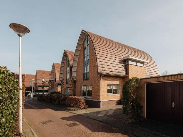 Woning te huur in Wassenaar, Zuid Holland