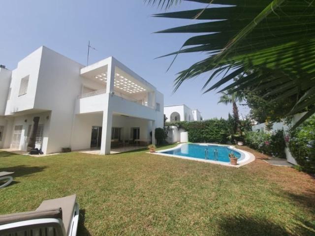 Villa location à Beni Khalled