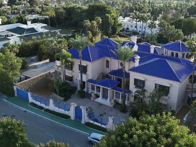 Casa en venta en Nueva Andalucía, Costa del Sol Occidental
