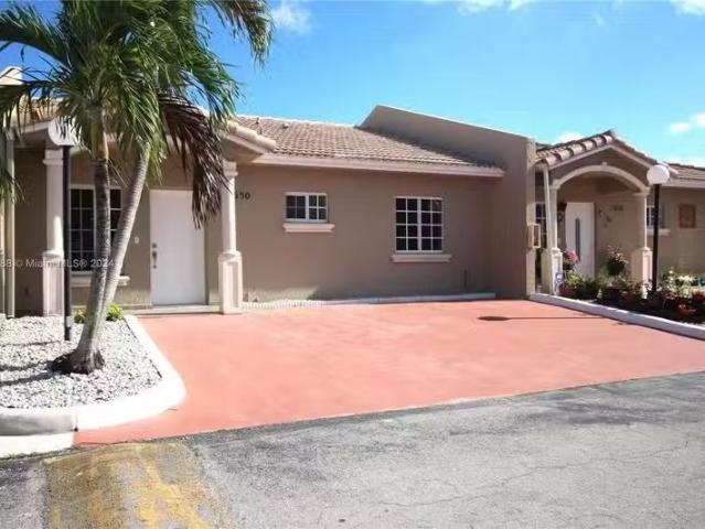 House for rent in Hialeah