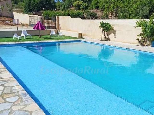 Casa en alquiler en La Canal de Navarrés, Valencia