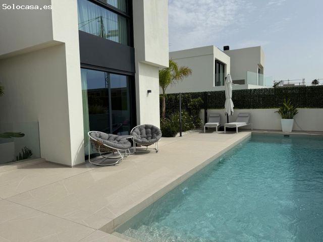 Casa en alquiler en la Marina Baixa, Valencia