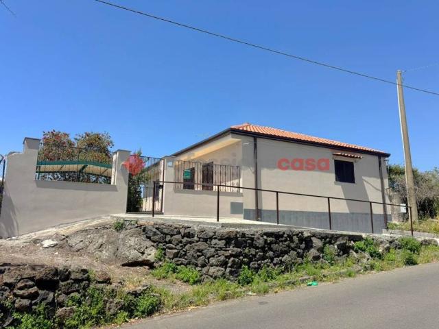 Villa Indipendente in affitto a Aci Bonaccorsi, Sicilia
