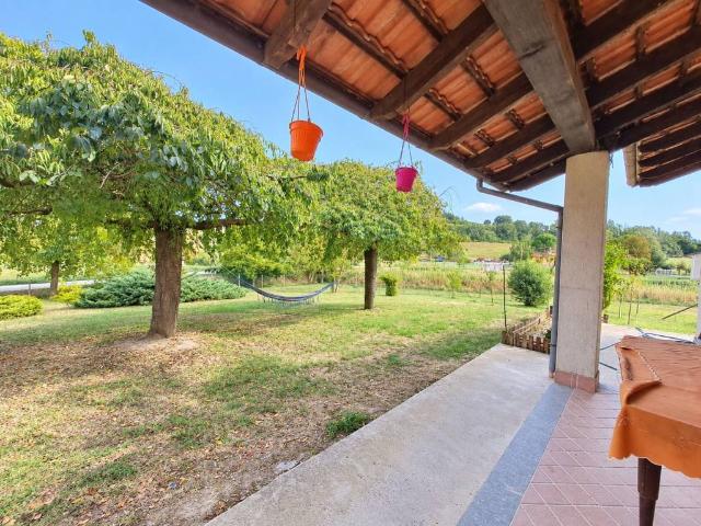 Villa Indipendente in affitto a Piemonte, Asti
