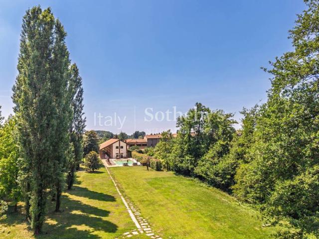 Villa Indipendente in affitto a Piemonte, Novara