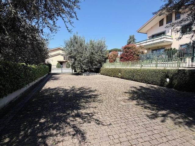 Villa Indipendente in affitto a Roma Capitale, Lazio