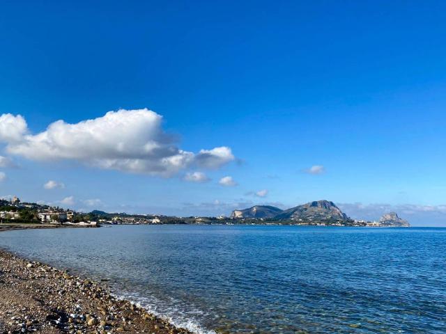 Villa Indipendente in affitto a Altavilla Milicia, Sicilia
