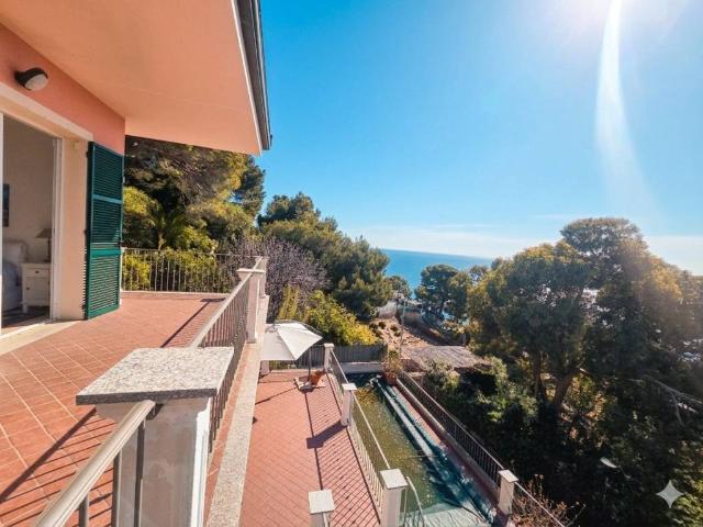 Villa Indipendente in affitto a Andora, Liguria