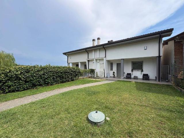 Villa Indipendente in affitto a Roma Capitale, Lazio