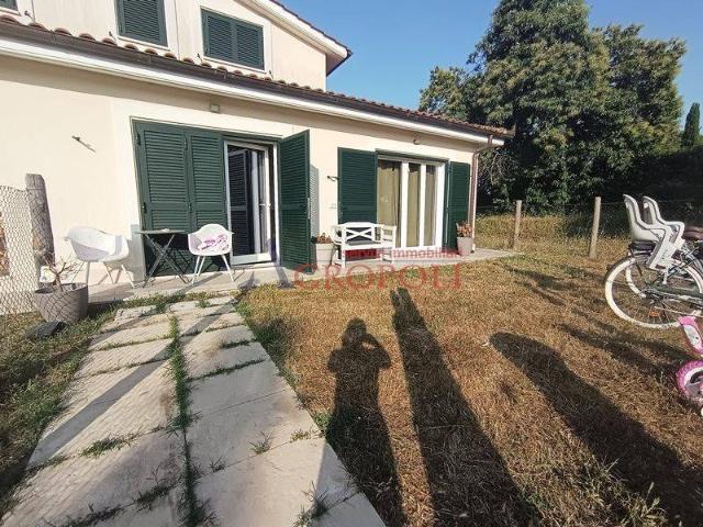 Villa Indipendente in affitto a Roma Capitale, Lazio