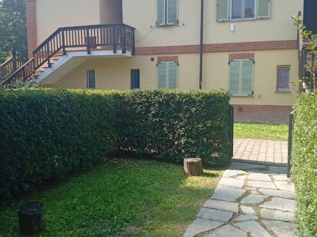 Villa Indipendente in affitto a Serravalle, Piemonte