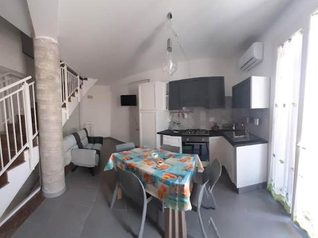 Villa Indipendente in affitto a Avola, Sicilia