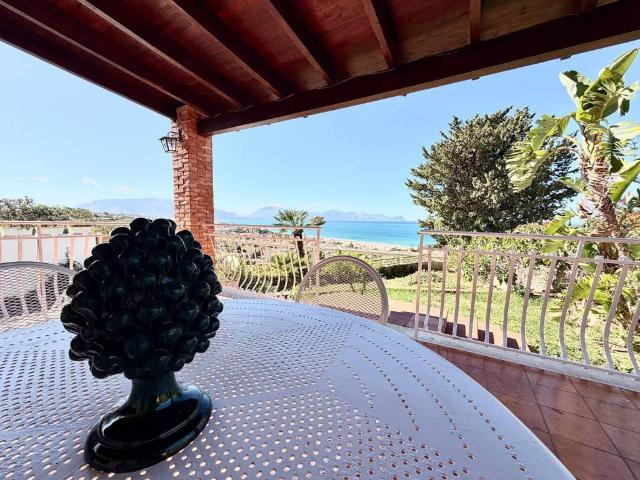 Villa Indipendente in affitto a Balestrate, Sicilia
