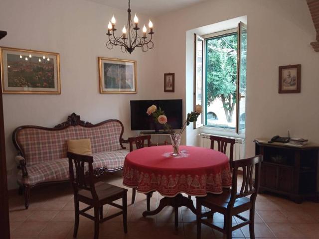 Villa Indipendente in affitto a Barbarano Romano, Lazio