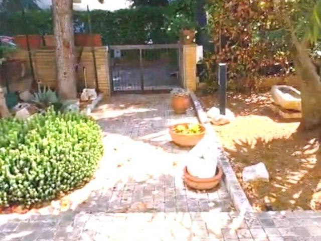 Villa Indipendente in affitto a Palese, Bari