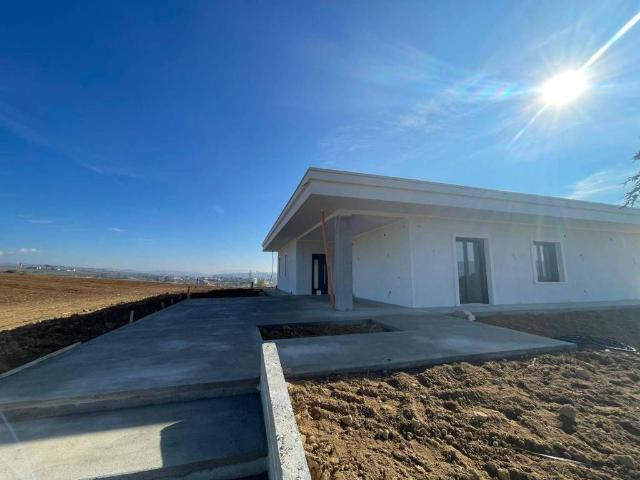 Villa Indipendente in affitto a Contrada San Vitale, Benevento