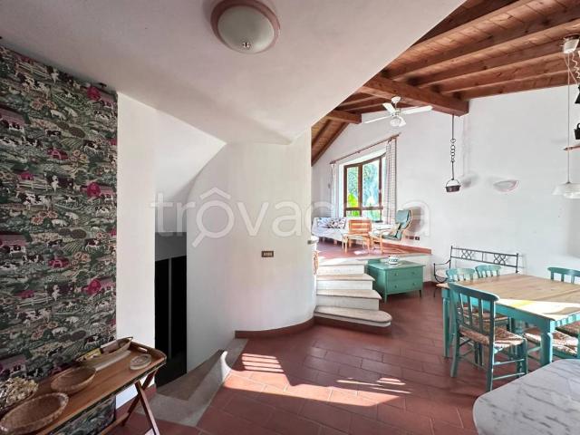 Villa Indipendente in affitto a Campello Sul Clitunno, Umbria