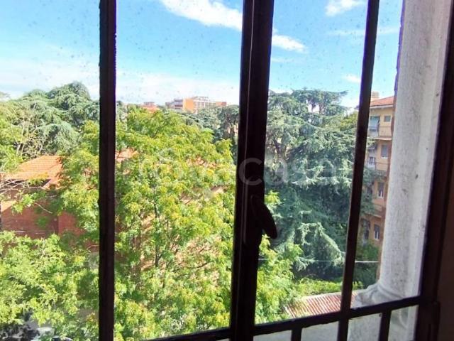 Villa Indipendente in affitto a Quadrilatero, Bologna