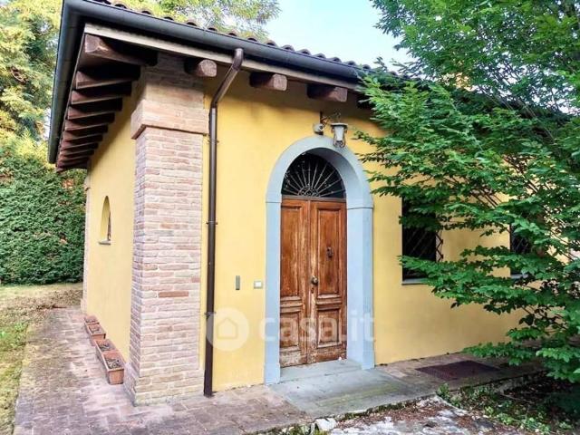 Villa Indipendente in affitto a San Donato-San Vitale, Bologna