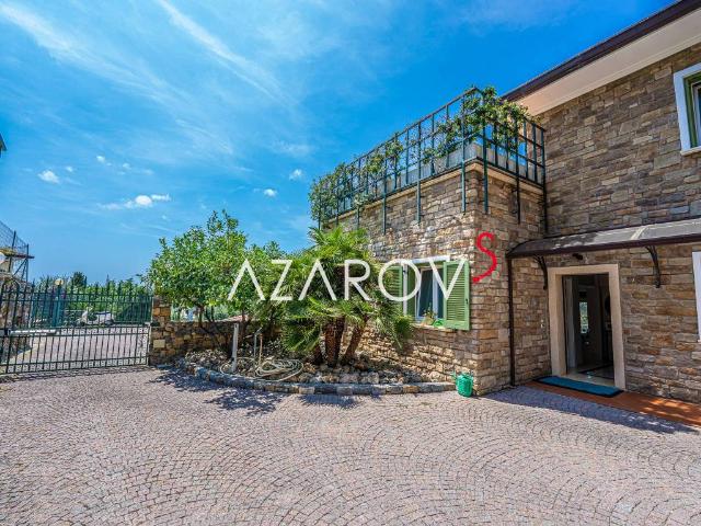 Villa Indipendente in affitto a Bordighera, Liguria