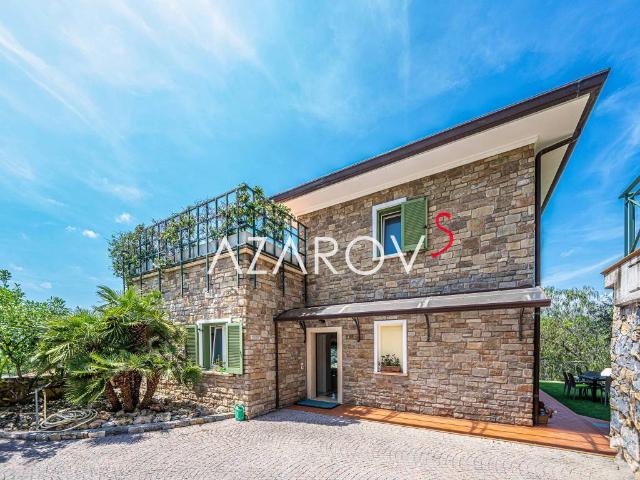 Villa Indipendente in affitto a Bordighera, Liguria