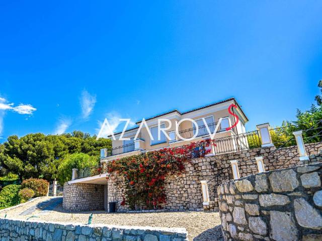 Villa Indipendente in affitto a Bordighera, Liguria