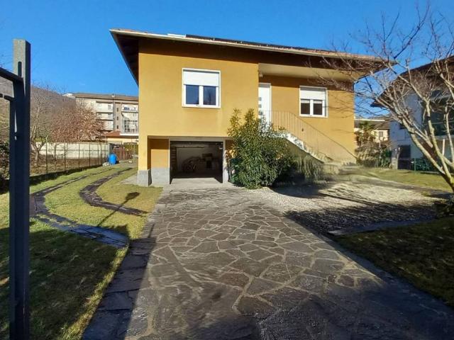 Villa Indipendente in affitto a Cellio con Breia, Piemonte