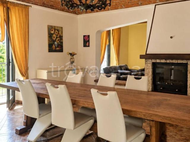 Villa Indipendente in affitto a Sologno, Caltignaga