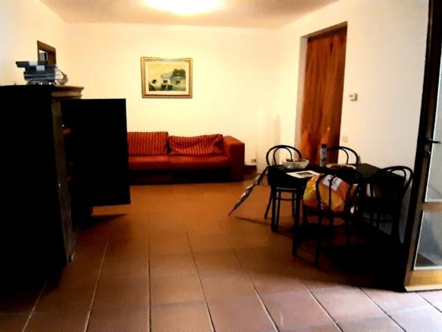 Villa Indipendente in affitto a Camaiore, Lucca