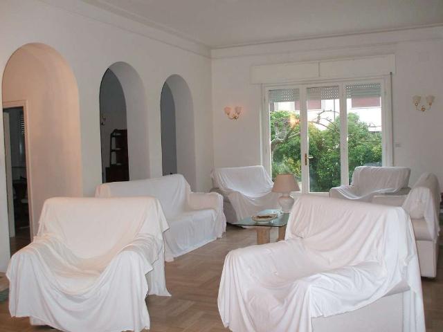 Villa Indipendente in affitto a Camaiore, Lucca