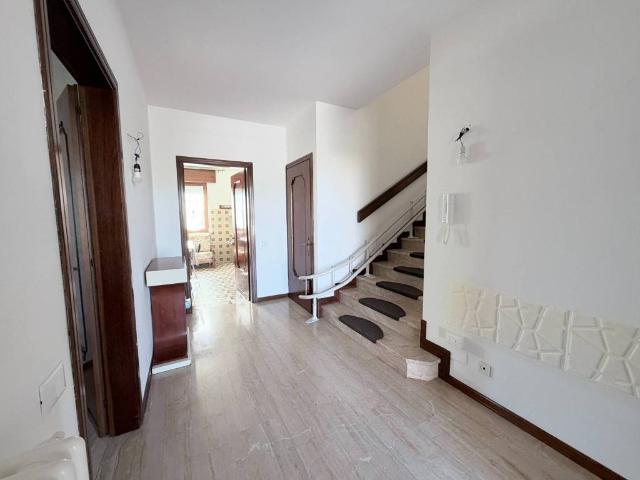 Villa Indipendente in affitto a Santa Maria di Camisano, Camisano Vicentino
