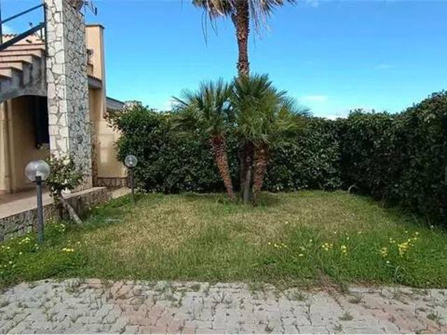 Villa Indipendente in affitto a Campofelice Di Roccella, Sicilia