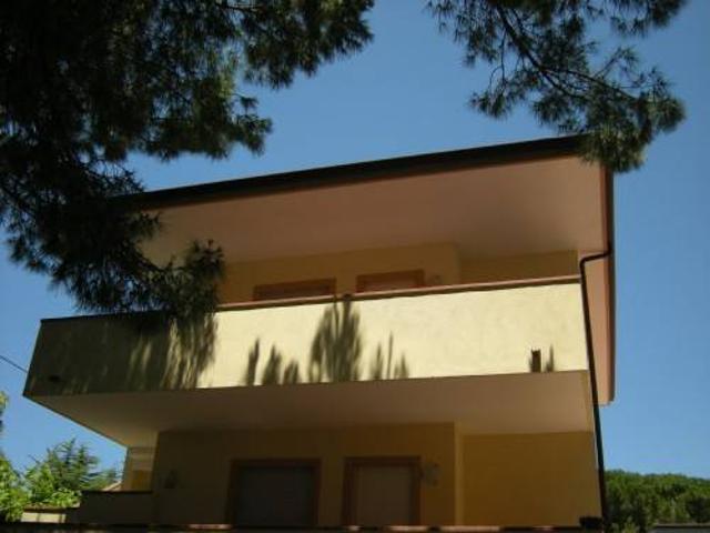 Villa Indipendente in affitto a Capaccio, Campania