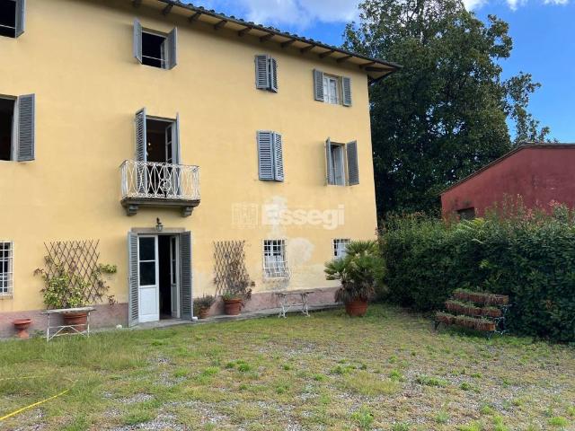 Villa Indipendente in affitto a Capannori, Toscana
