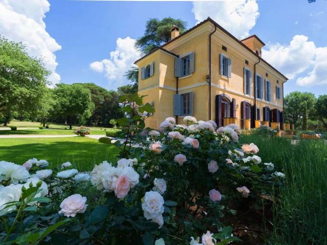 Villa Indipendente in affitto a Capranica, Lazio