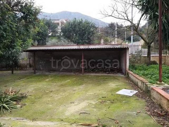Villa Indipendente in affitto a Carini, Sicilia
