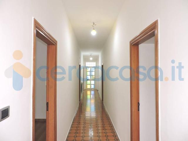 Villa Indipendente in affitto a Carinola, Campania